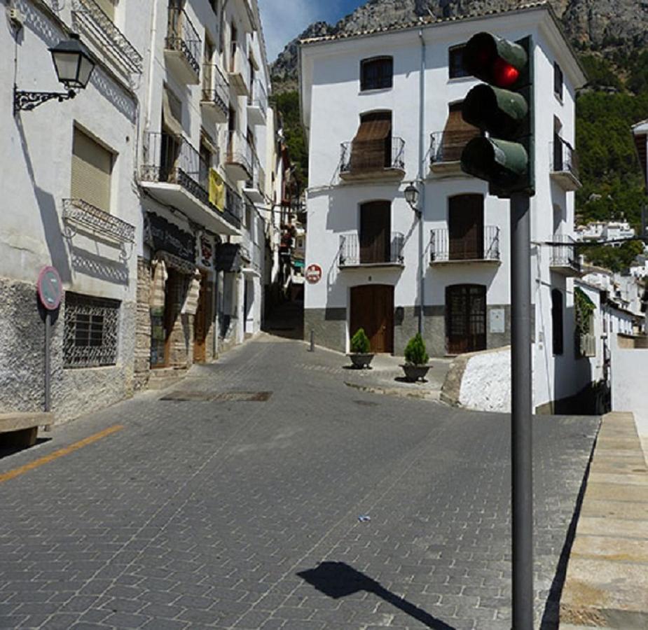 Alojamiento "El Callejon De Chime" Казорла Экстерьер фото